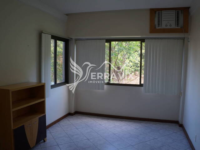 #RB241025 - Sala/Conjunto para Venda em Vitória - ES - 2